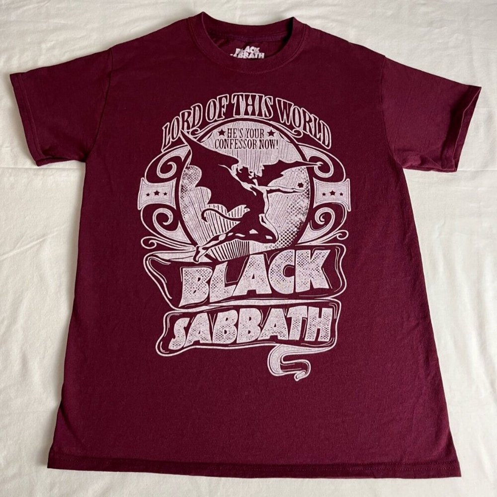 Black Sabbath T-Shirt Top Women Sz S Burgundy Lord Of This World Graphic Cotton